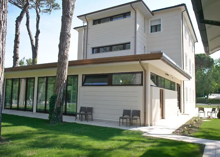 Club Moorea 아파트호텔 3*