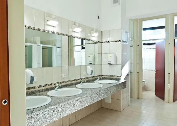 Club Moorea 아파트호텔 밀라노마리티마